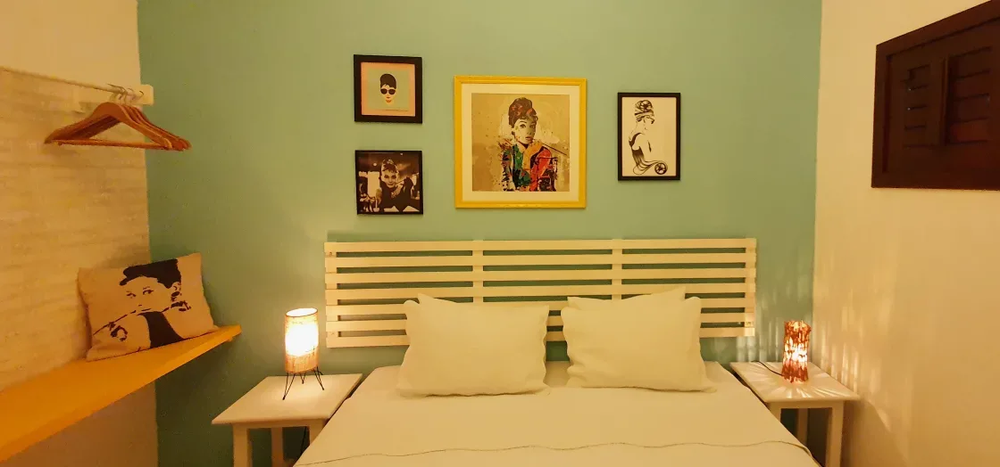 Quarto Audrey Casal