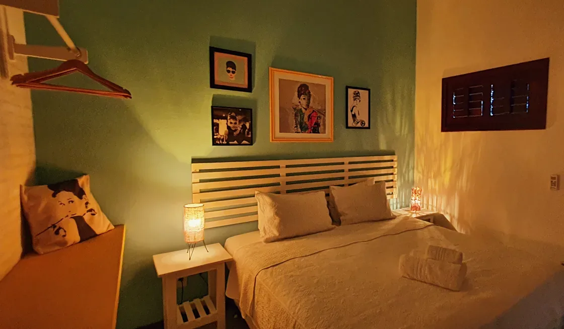 Quarto Audrey Casal